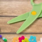 Child-Safe Plastic Safety Scissors for Toddlers & Preschoolers ? Kids Crafting - Image 2